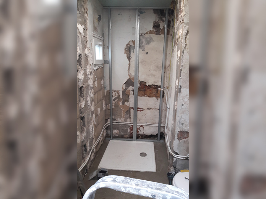 Réalisation d'une salle de bain (avant)